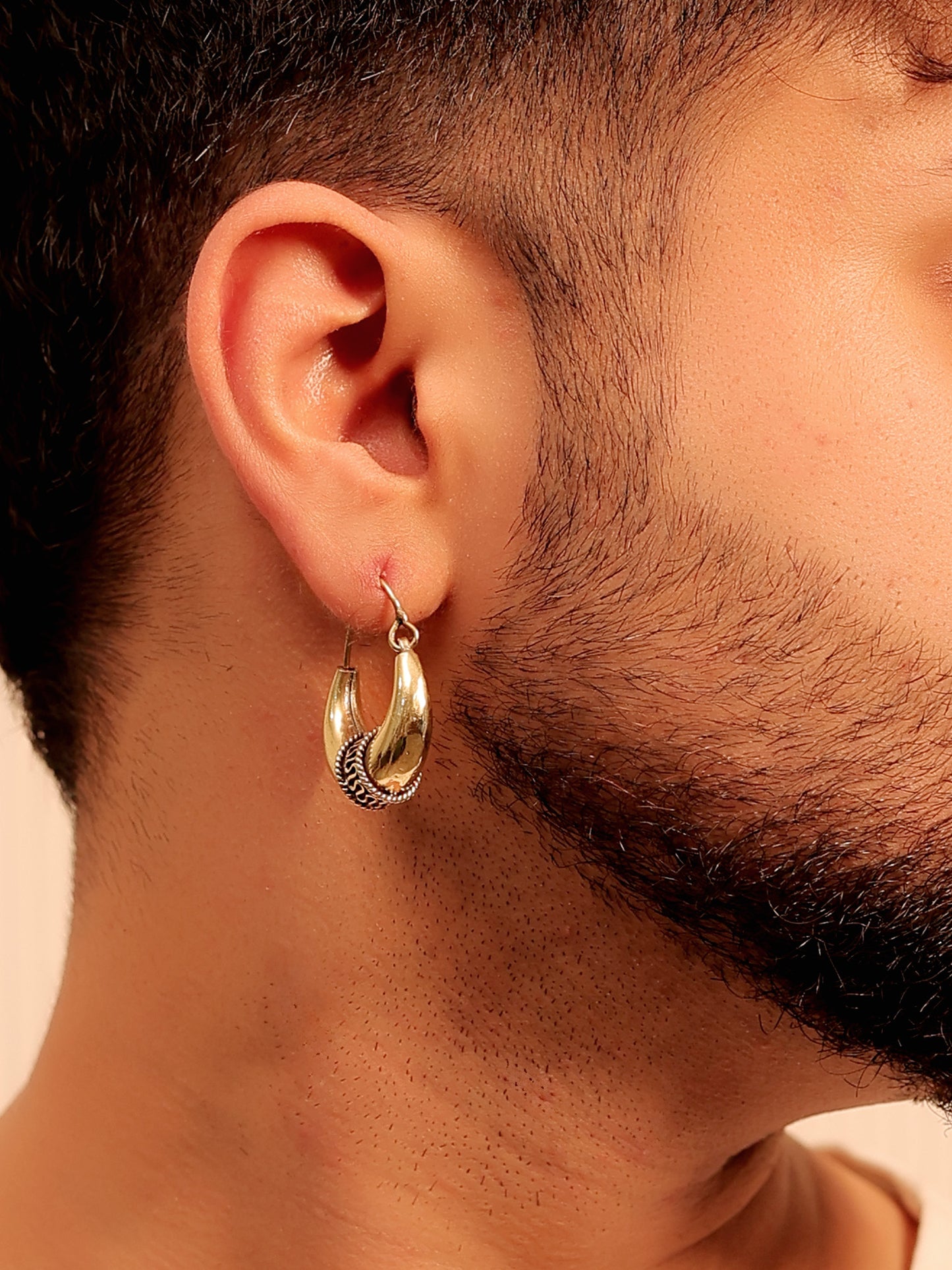 Divit Golden Men's Earring