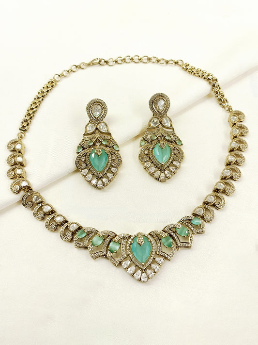 Sawya Mint Green Victorian Choker Set