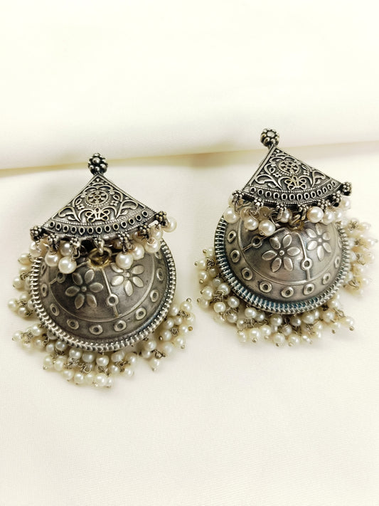 Chetaki White Pearl Oxidized Jhumki