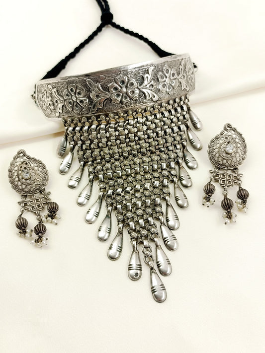 Madhubani Plain Oxidized Choker Set