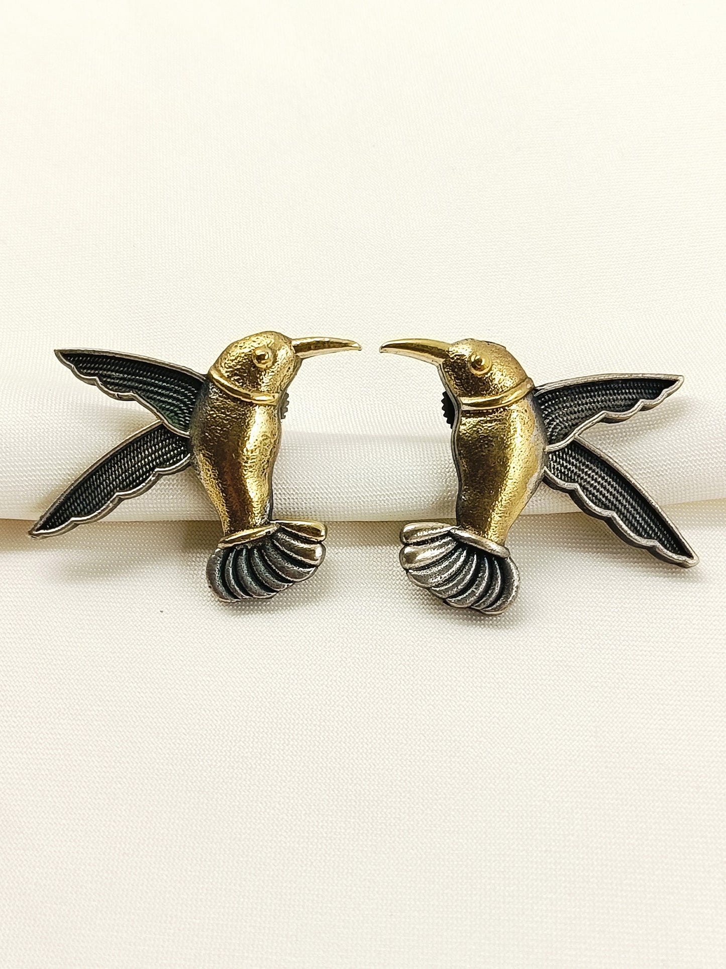 Kalash Dual Tone Bird Men's Earring