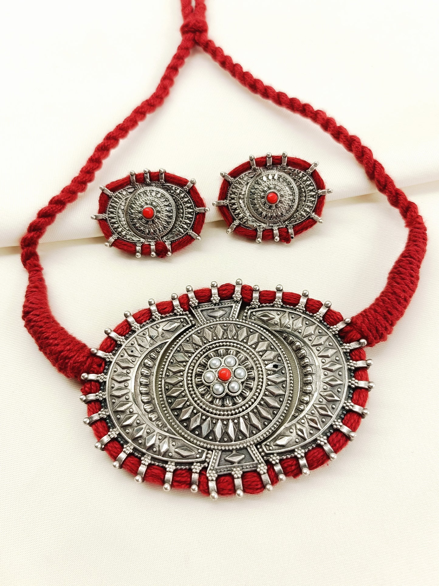 Baina Coral Oxidized Choker Set