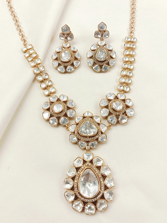 Vishnupriya White Kundan Necklace Set