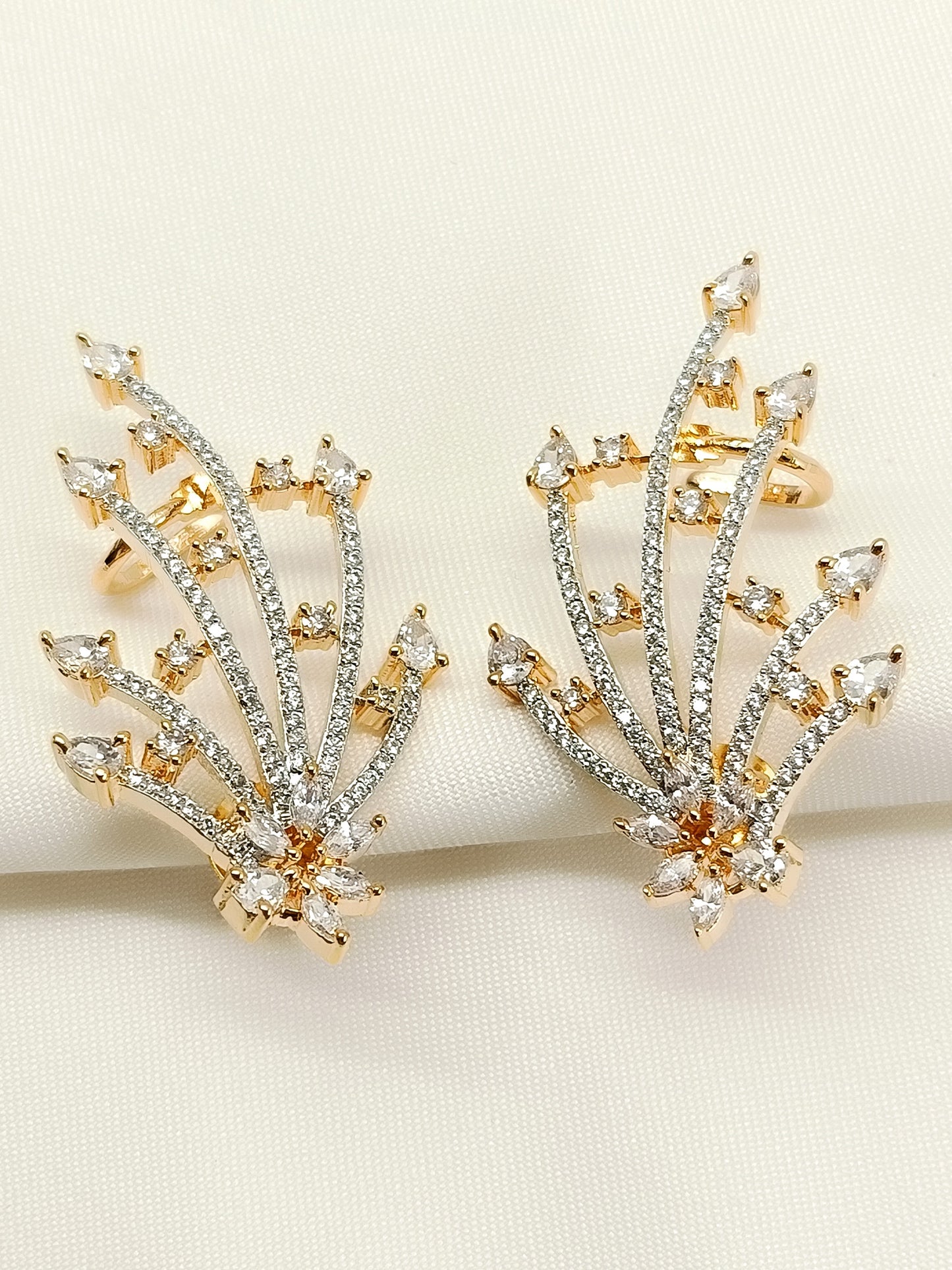Daizy White American Diamond Earring