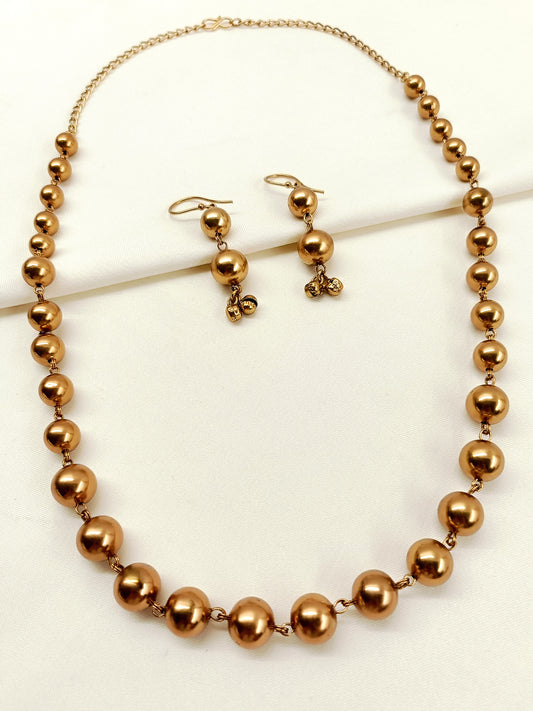 Fizana Golden Oxidized Necklace Set