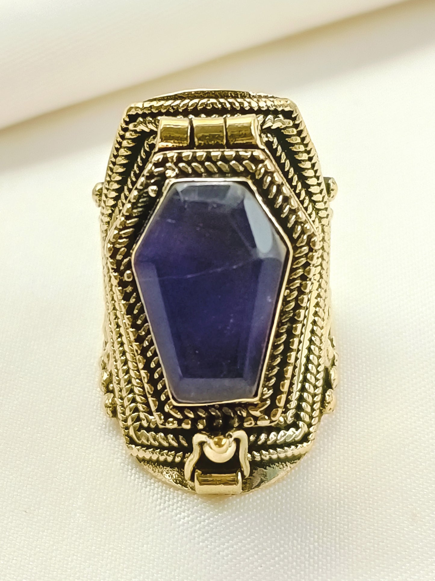 Diyan Purple Men's Finger Ring