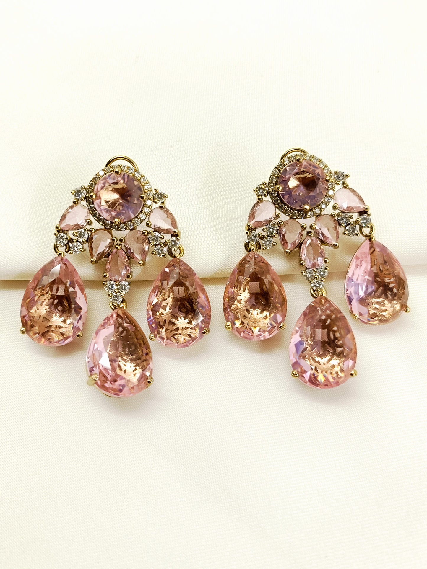 Alienor Pink Victorian Earring