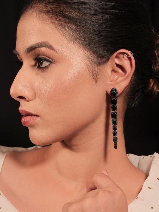 Mehru Black Victorian Earring