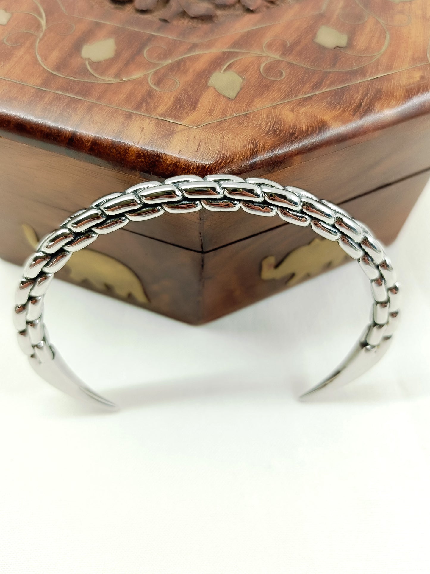 Aryav Plain Men's Bracelet