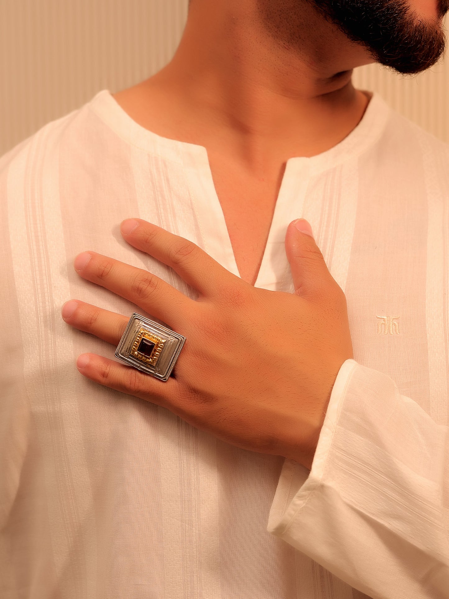 Iran Maroon Men's Finger Ring
