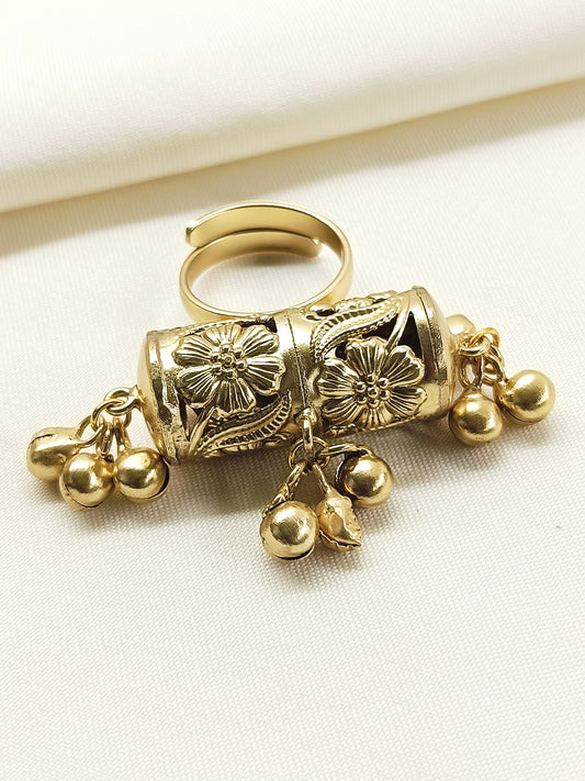 Raksha Golden Oxidized Finger Ring