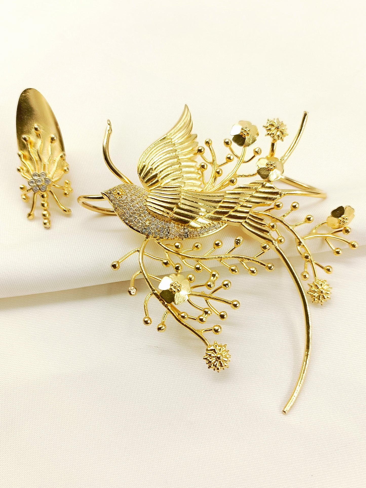 Ayana Golden Boutique Bird Hand Harness Palm Bracelet with Ring