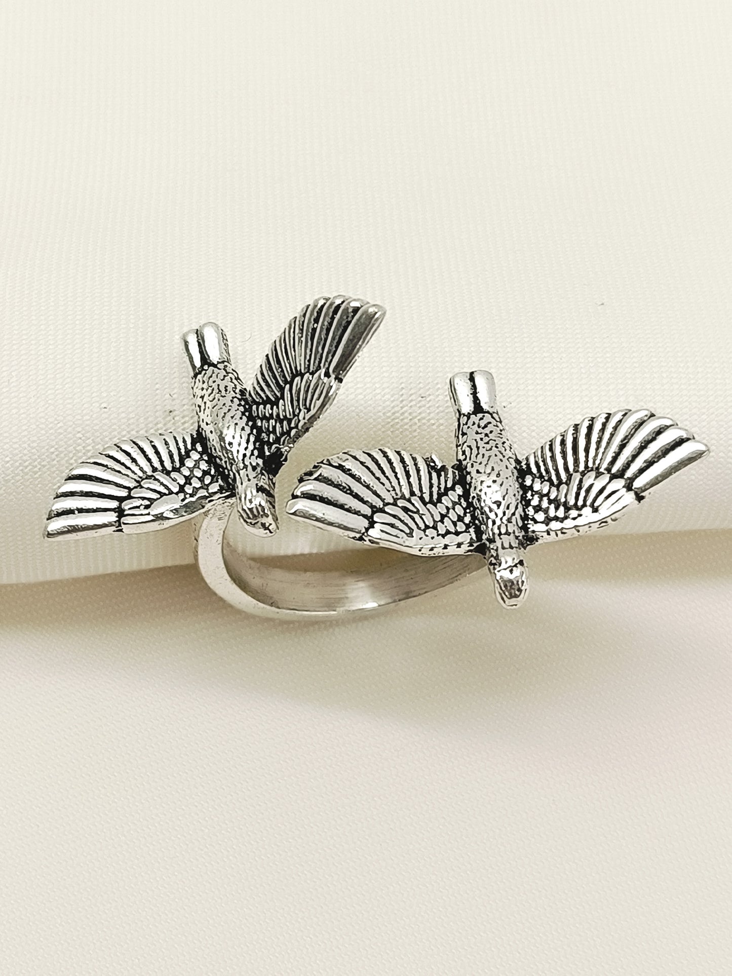 Ednat Silver Men's Finger Ring
