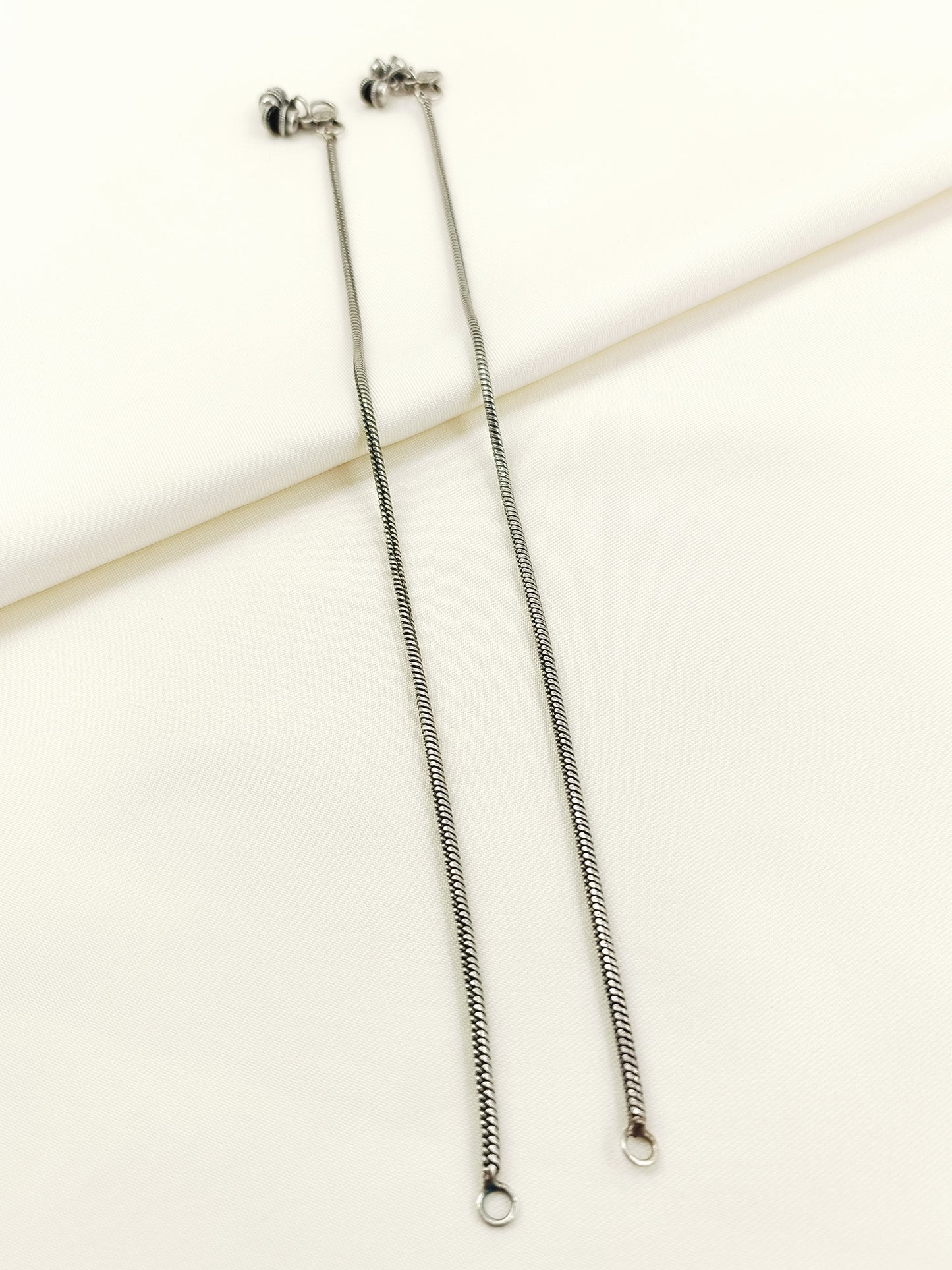 Yagvi Oxidized Silver Anklet Pair