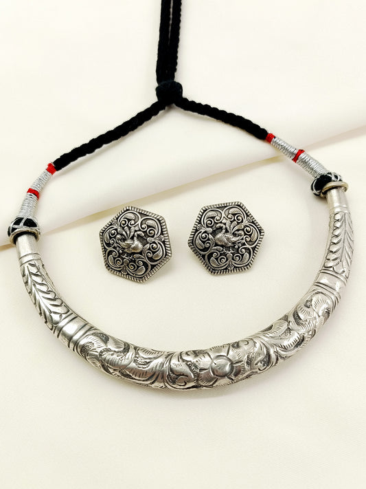 Irie Black Tribal Oxidized Hasli Choker Set