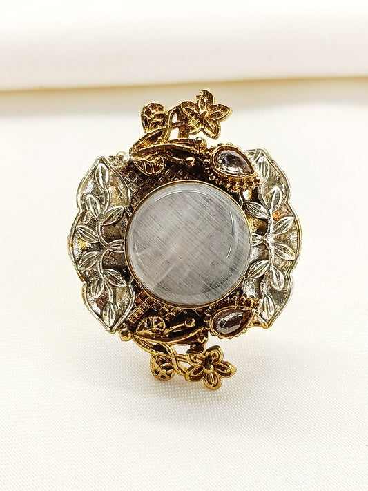 Apayajita Grey Oxidized Finger Ring