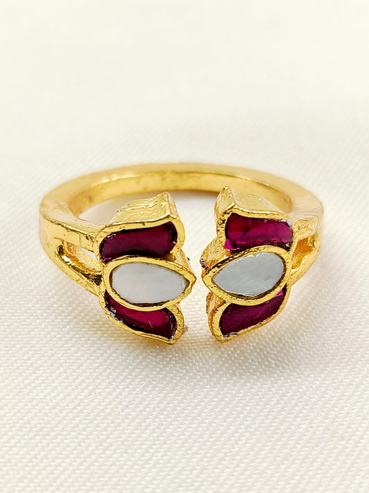 Eshna Ruby Kundan Finger Ring