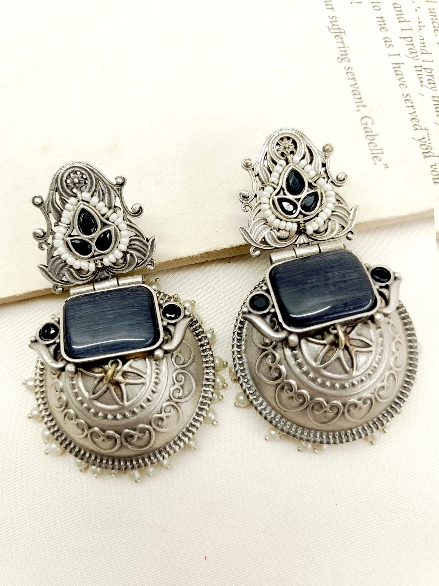 Nomusa Black Oxidized Jhumki