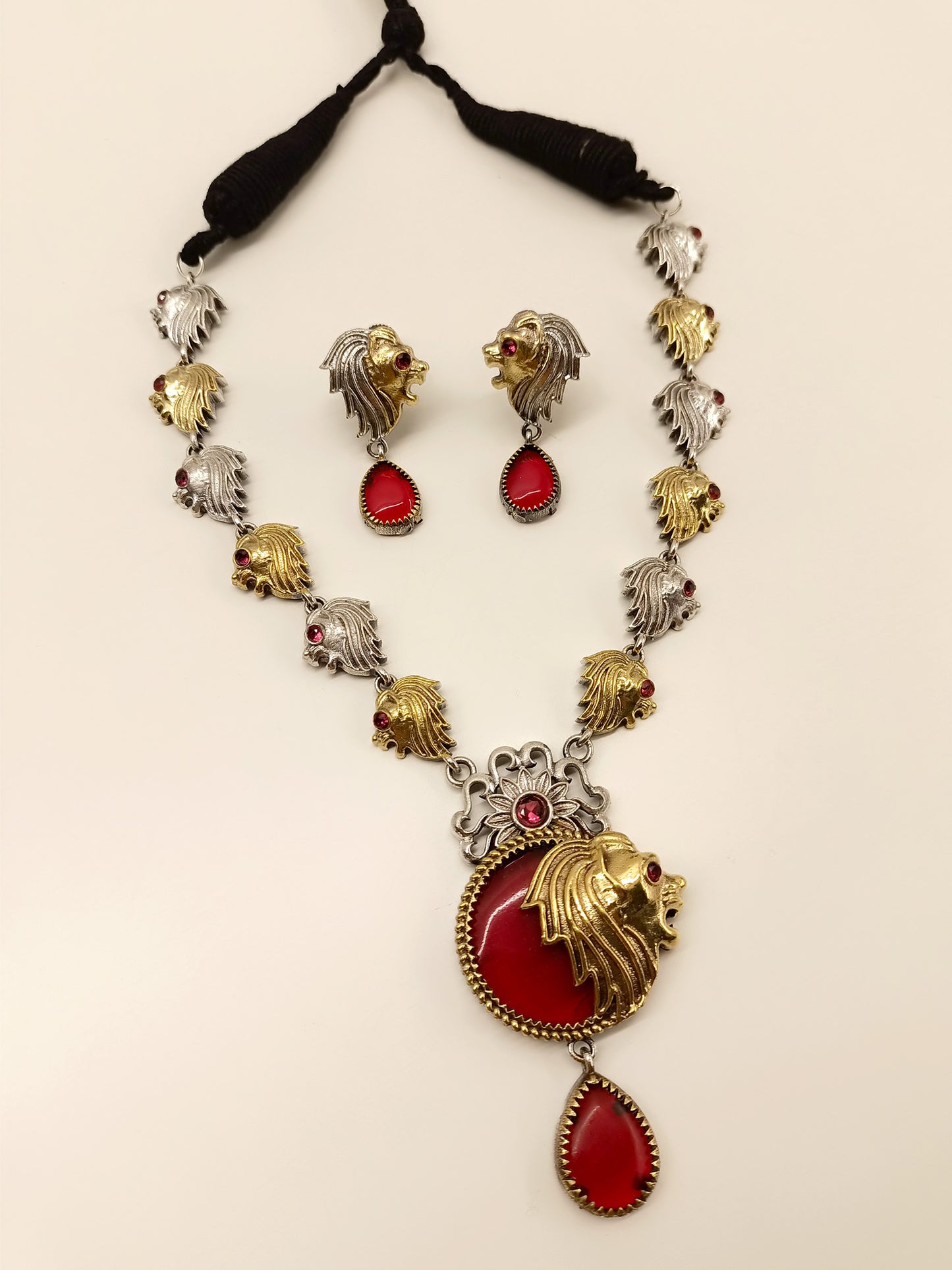Vishali Maroon Oxidized Necklace Set