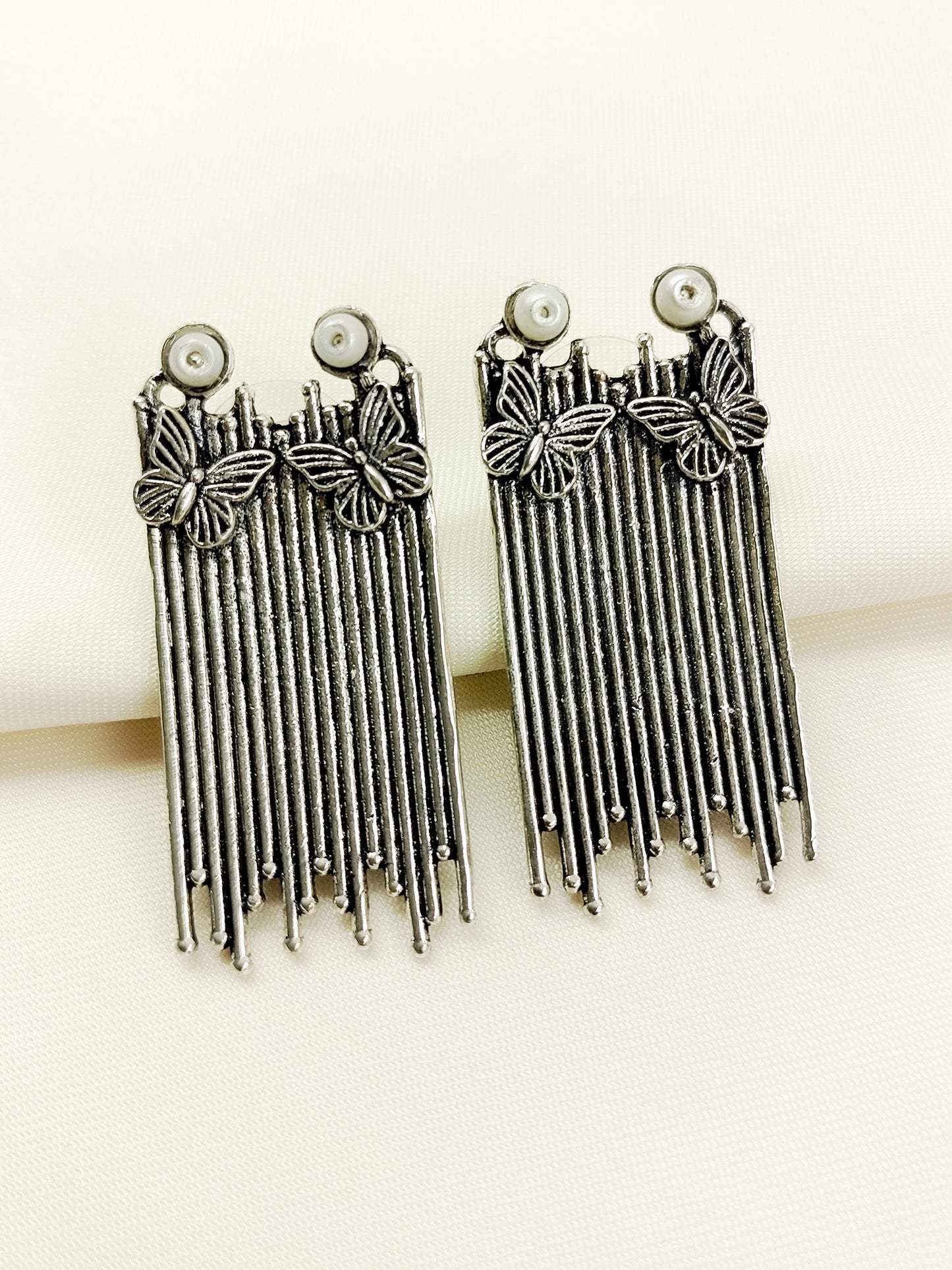 Zana White Pearl Oxidized Tops