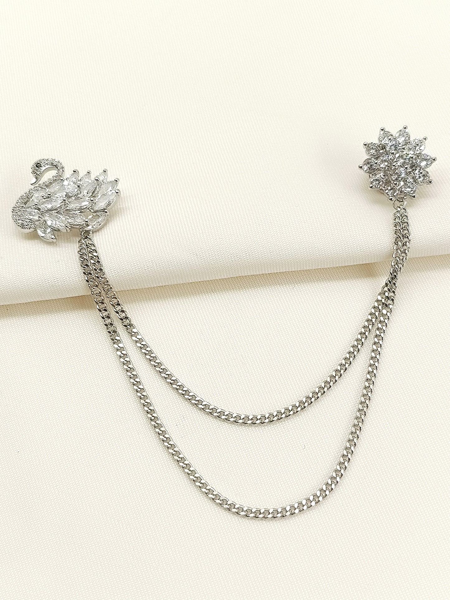 Oshin Silver Swan Brooch Pin With Chain