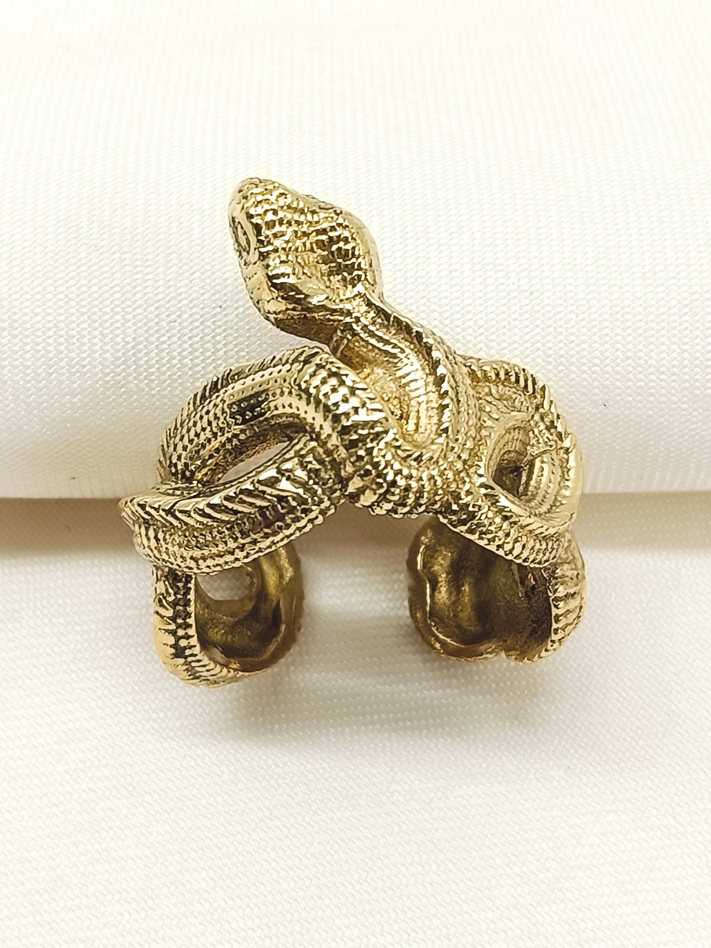 Juliet Golden Men's Finger Ring