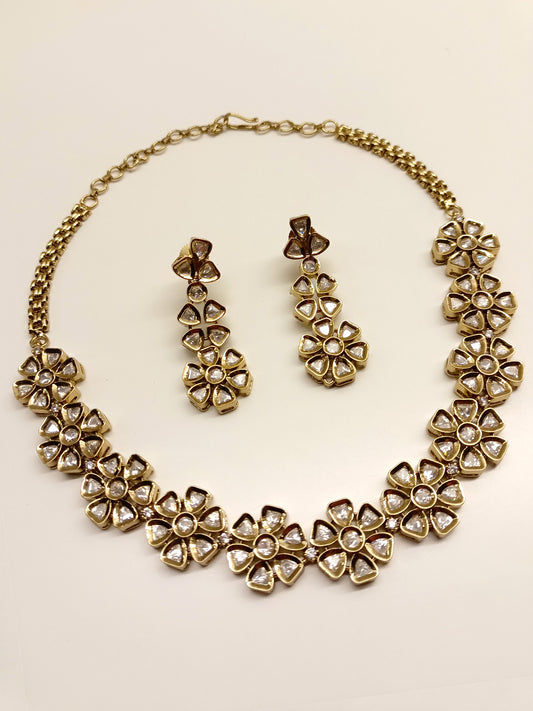 Gianna White Polki Necklace Set