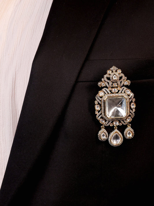 Kiyansh White Men's Brooch