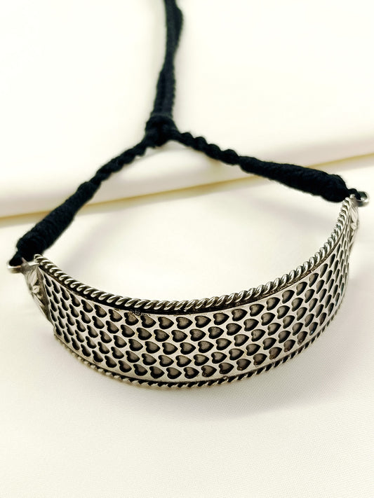 Diti Plain Oxidized Bajubandh