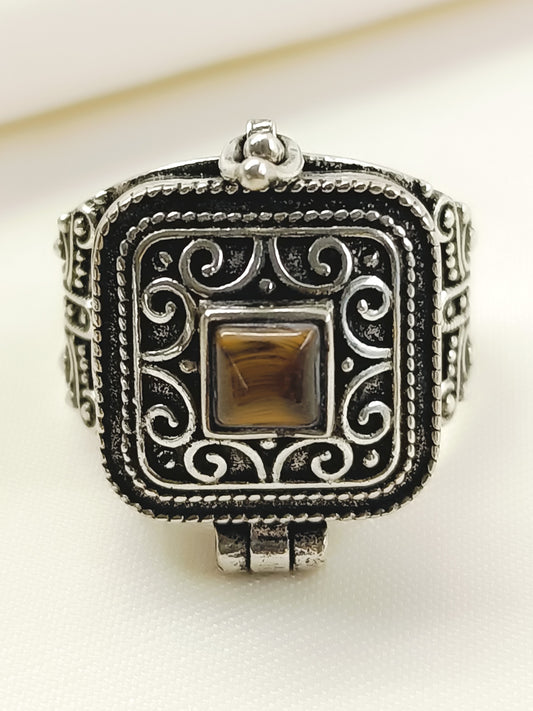 Kanik Brown Men's Finger Ring