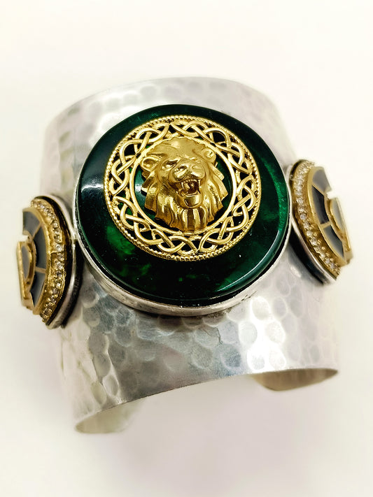 Namit Green Silver Royal Lion Men's HandCuff