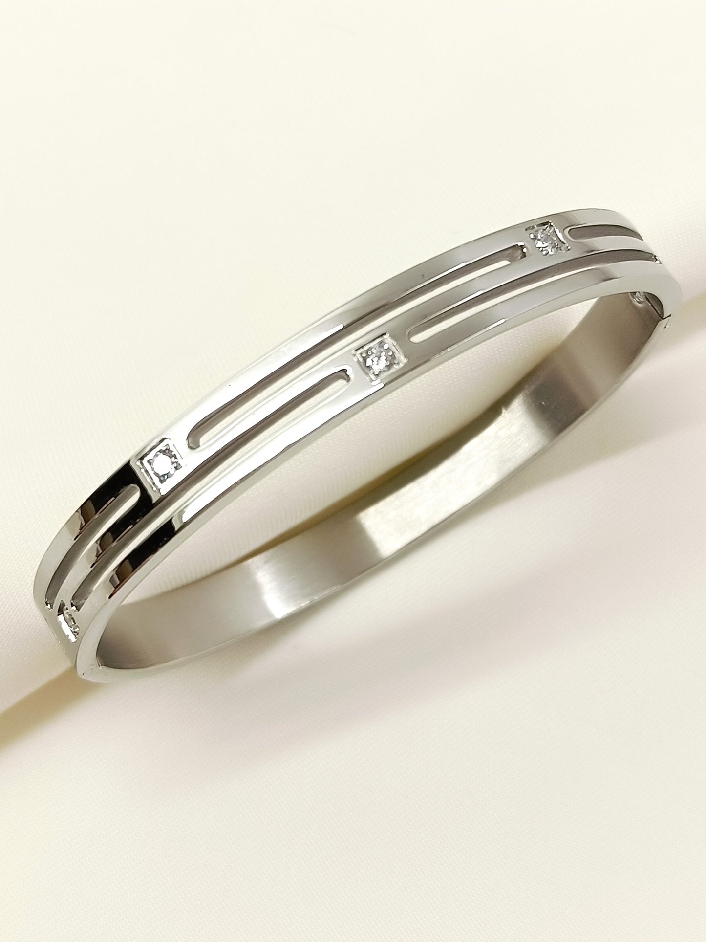 Sagar Silver Men's Bracelet