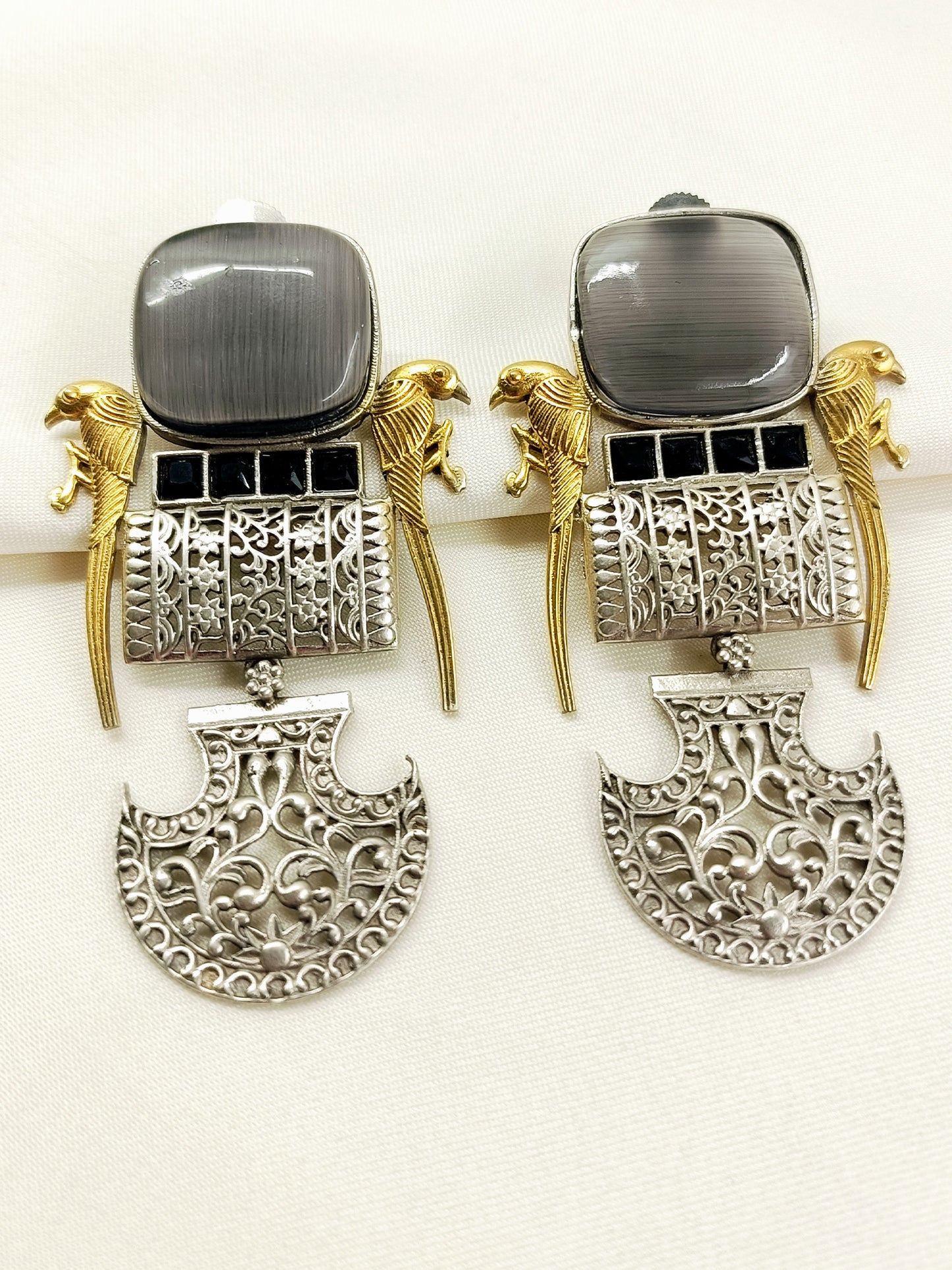 Vasulakshmi Grey Oxidized Earring