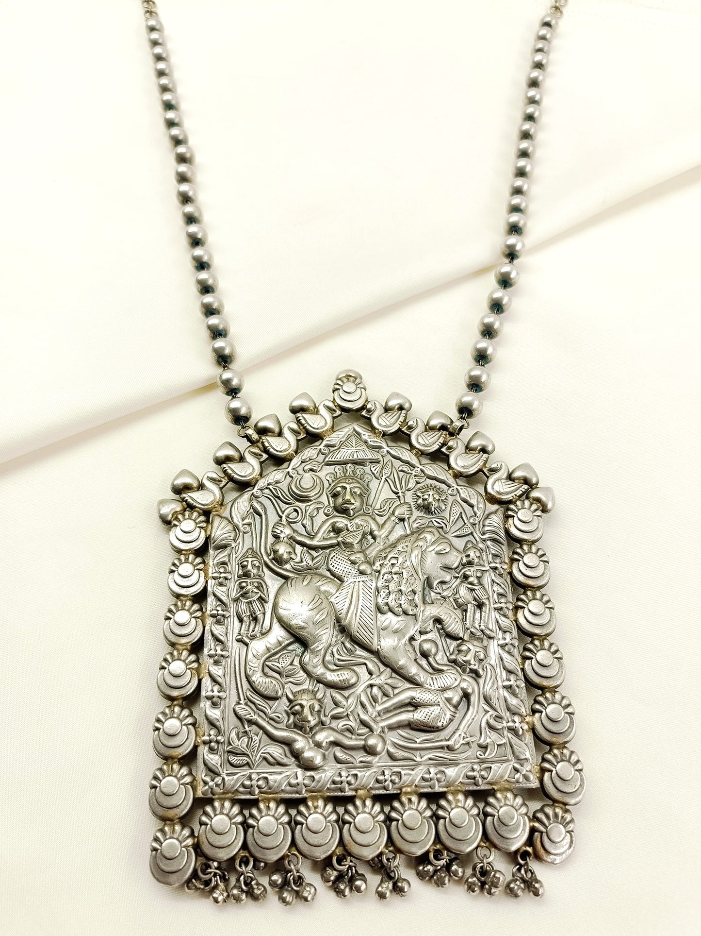 Aarushvik Plain Goddess Men's Neckpiece