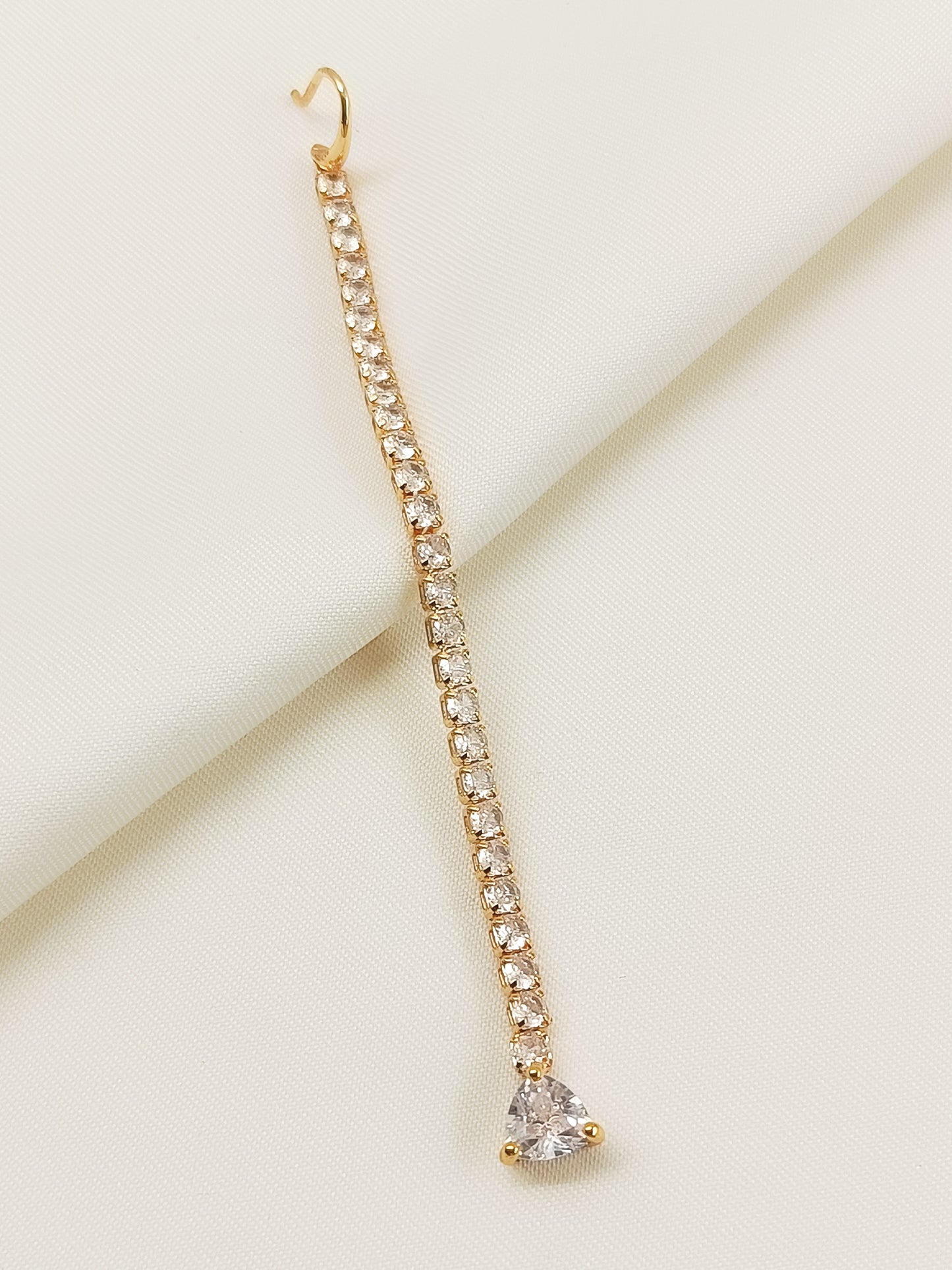 Eeshta White American Diamond Teeka