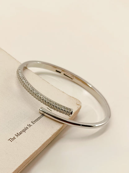 Pahale White American Diamond Bracelet
