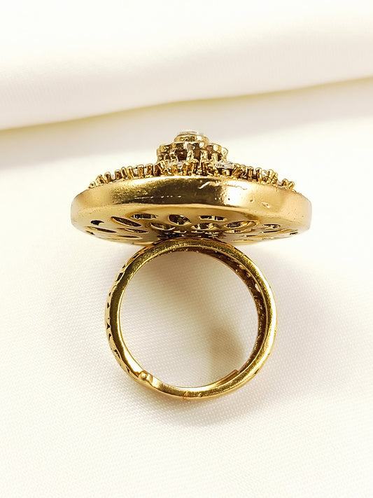 Sayani White Kundan Finger Ring
