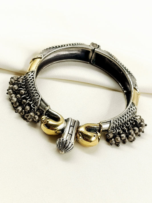 Fayza Two Tone Oxidized Kada