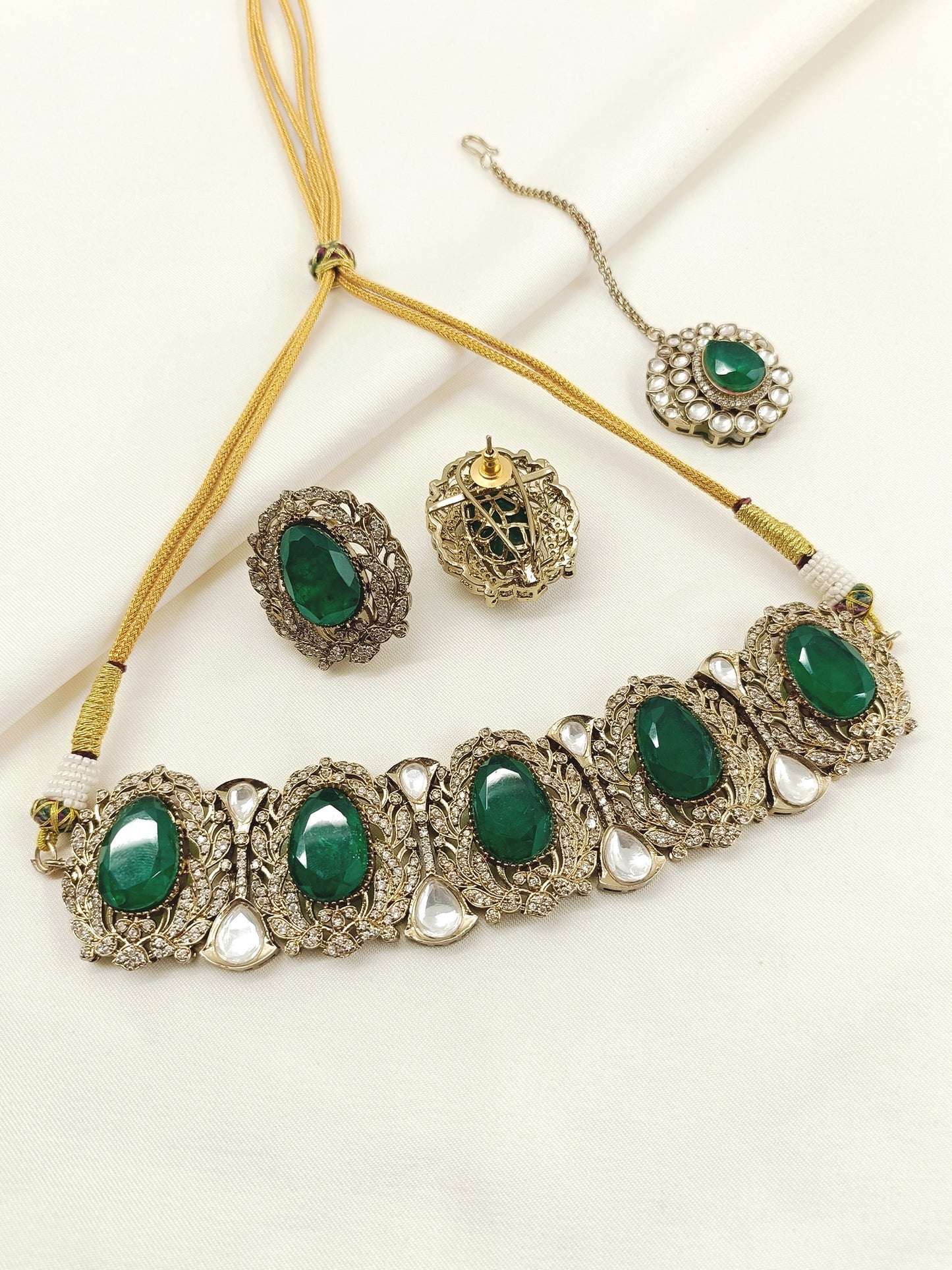 Pavitra Green Victorian Choker Set