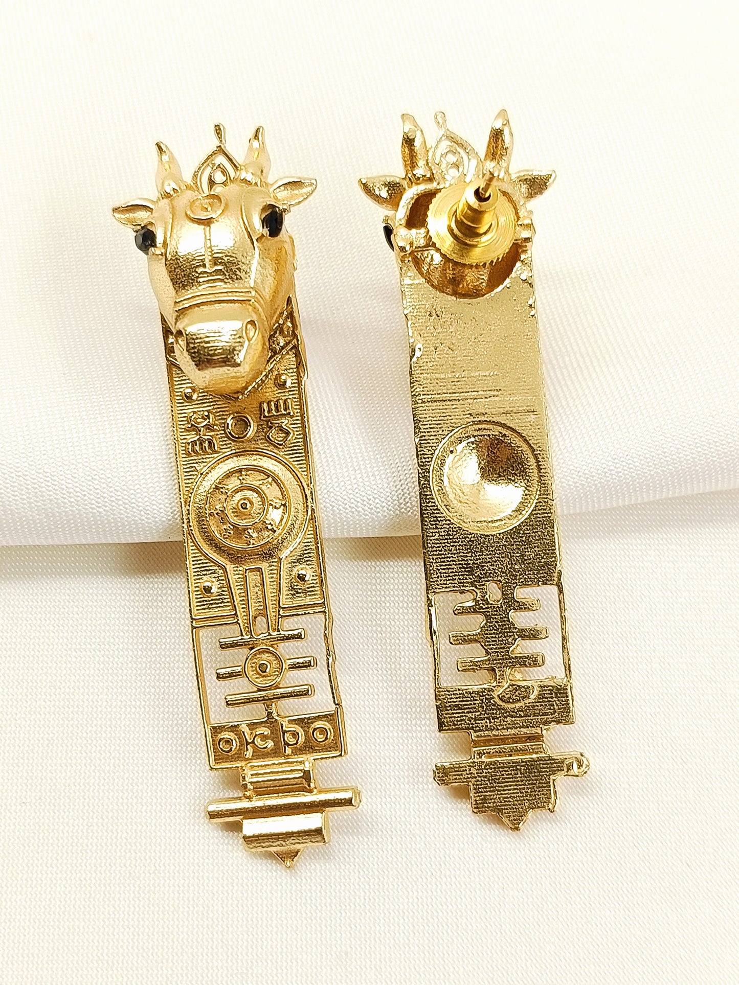 Kuhu Golden Bull Head Long Tribal Bar Boutique Earrings
