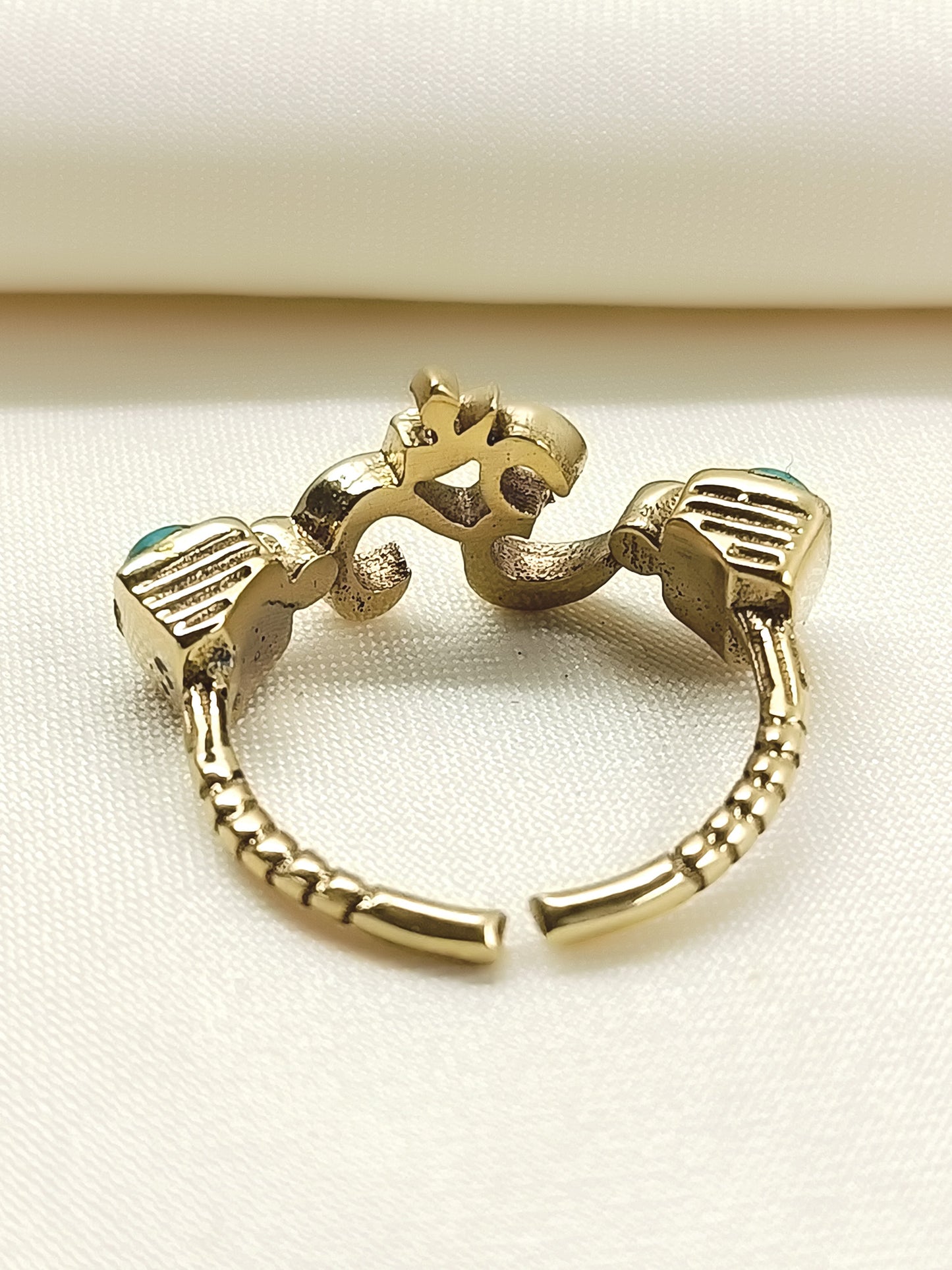 Melis Firozi Men's Finger Ring
