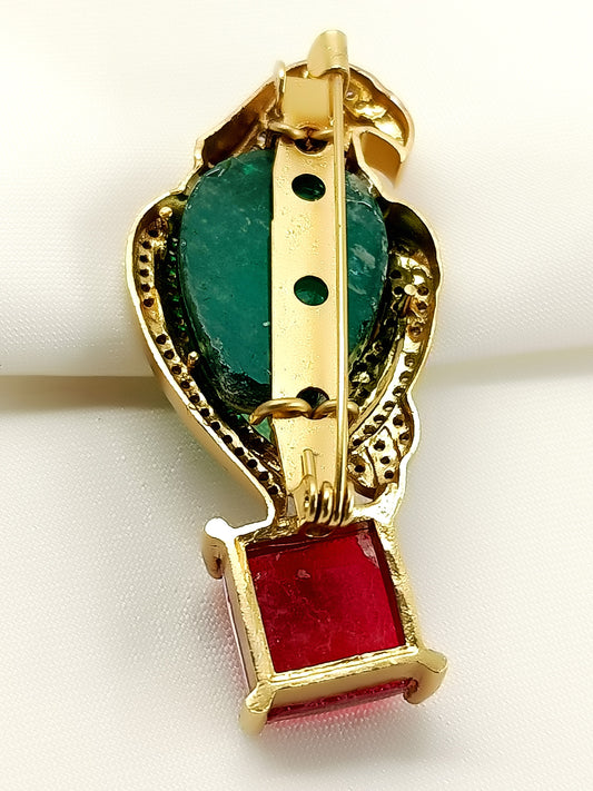 Yajvan R&G Eagle Men's Brooch