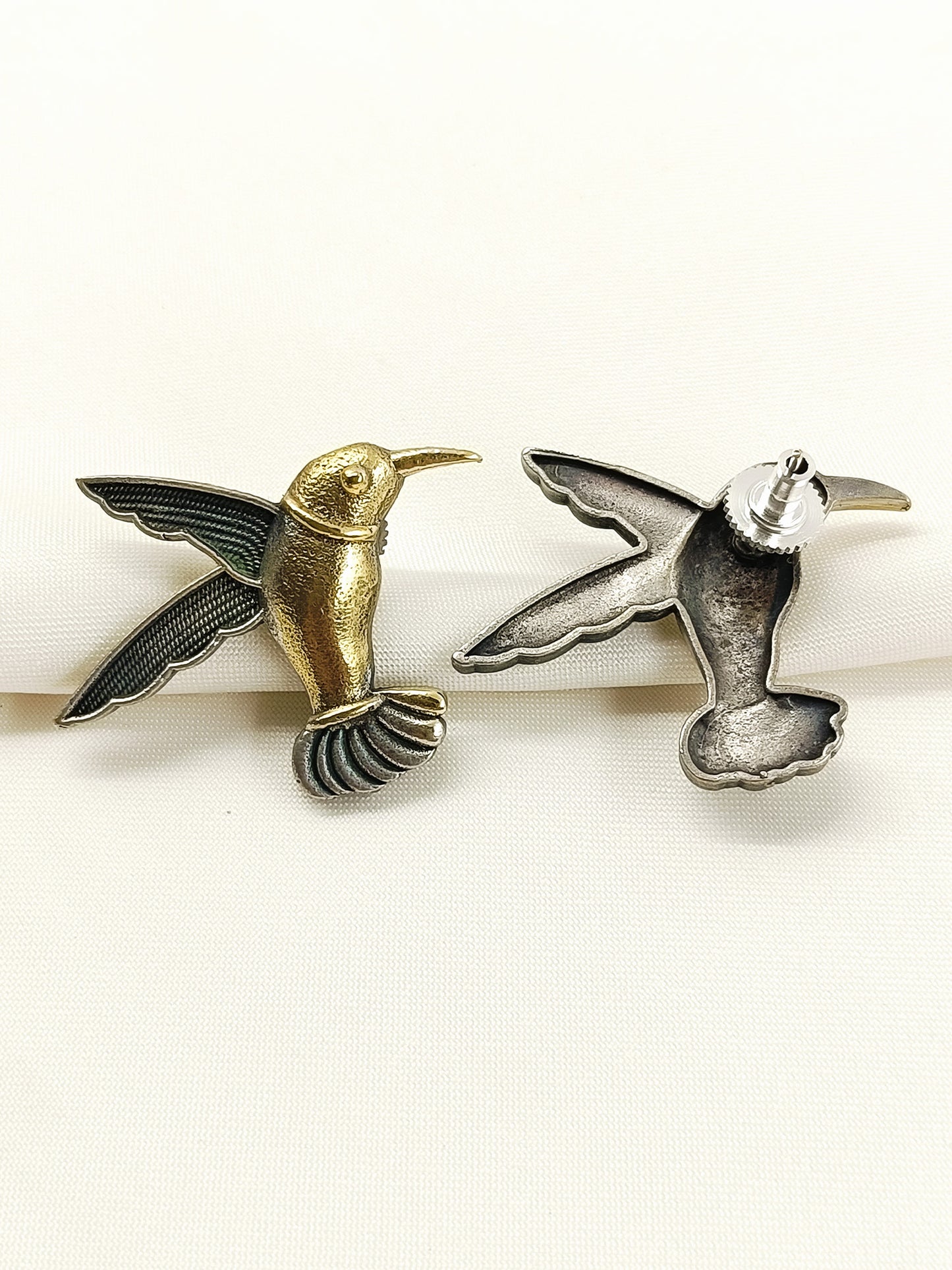 Kalash Dual Tone Bird Men's Earring