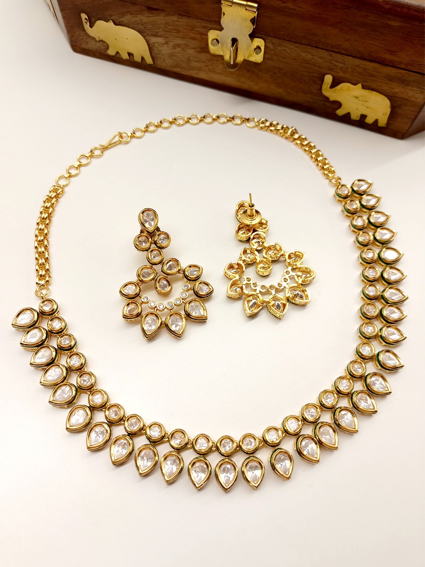 Rakshika Kundan Necklace Set