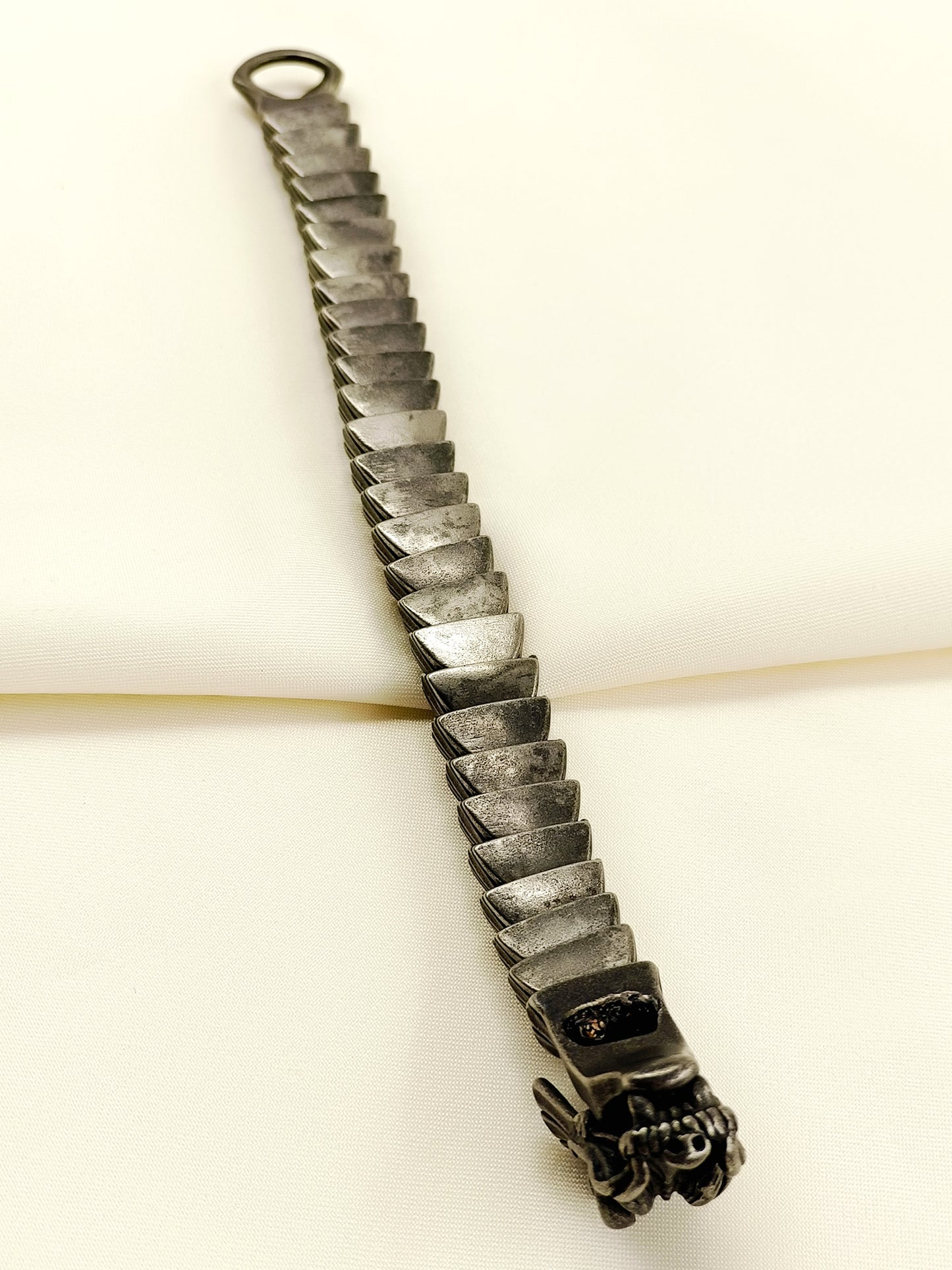 Arian Black Men's Dragon Scale Bracelet