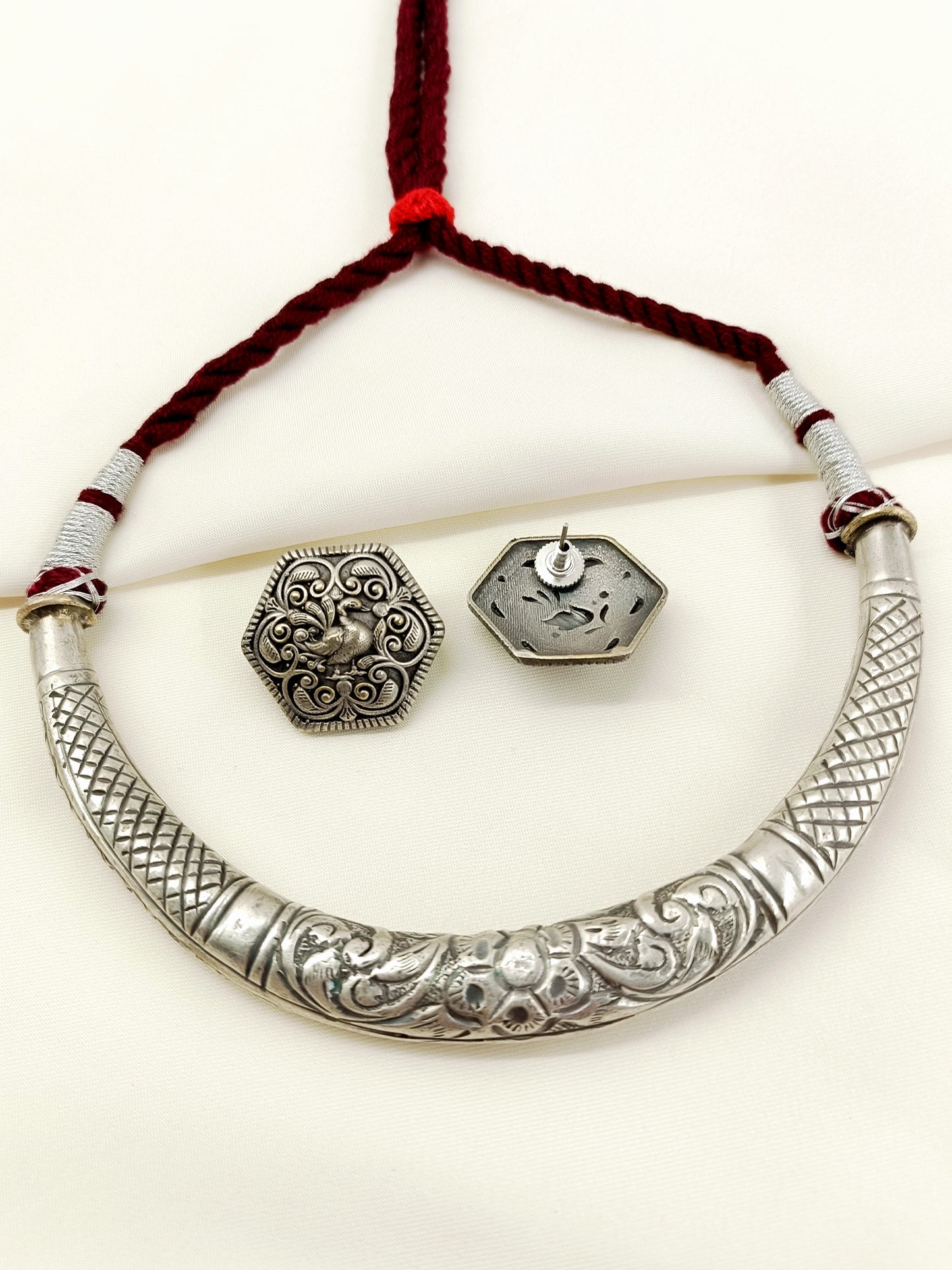Reet Maroon Tribal Oxidized Hasli Choker Set