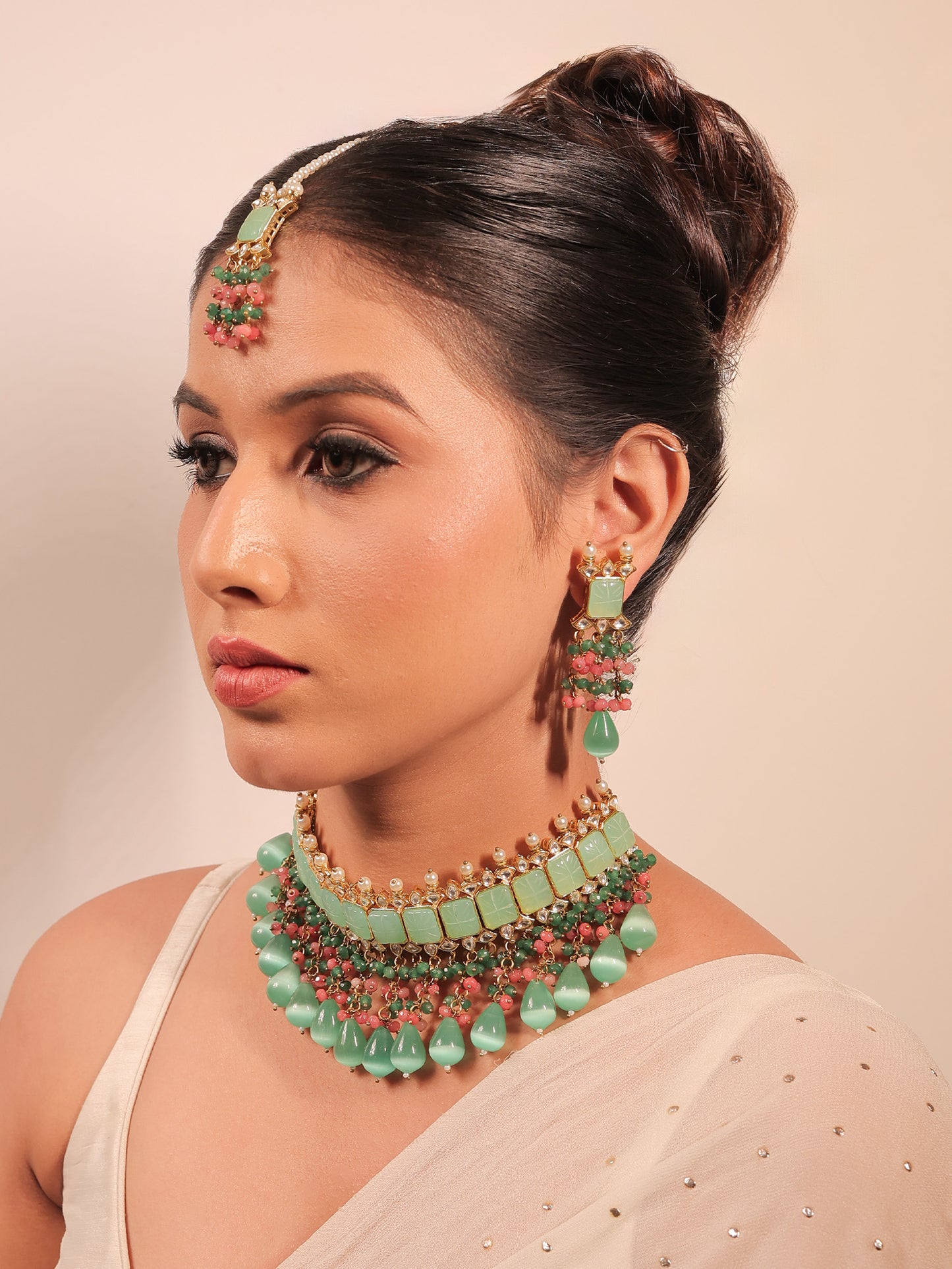 Aafizah Mint Green & Pink Gold Plated Choker Kundan Set
