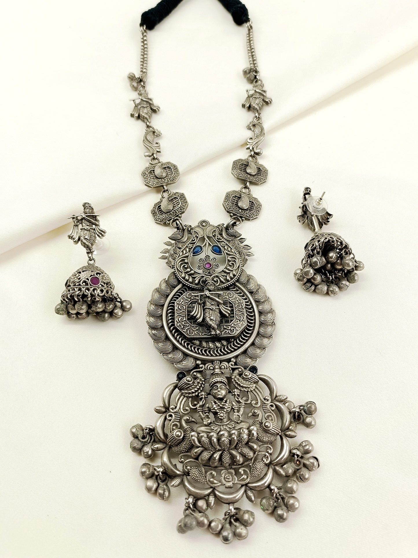 Yashvi Blue Oxidized Necklace Set