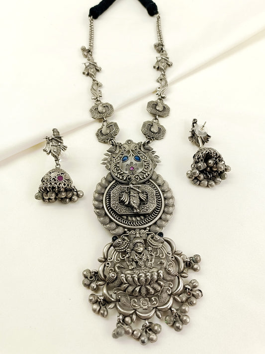 Yashvi Blue Oxidized Necklace Set