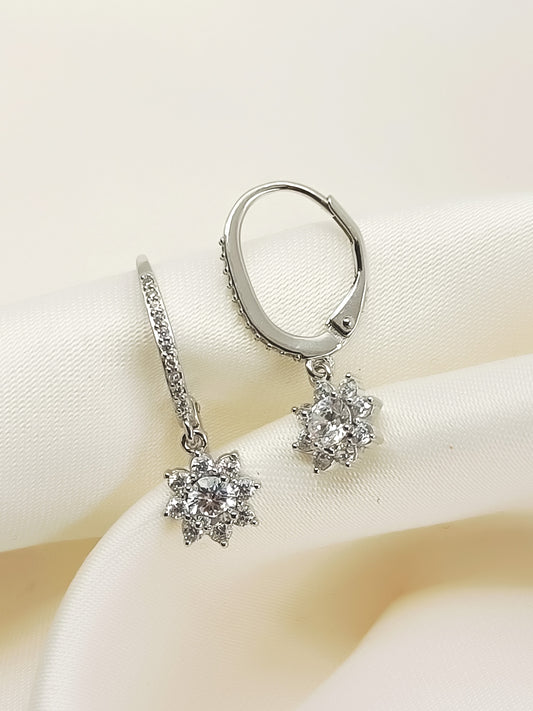 Hizra White 92.5 Silver American Diamond Bali